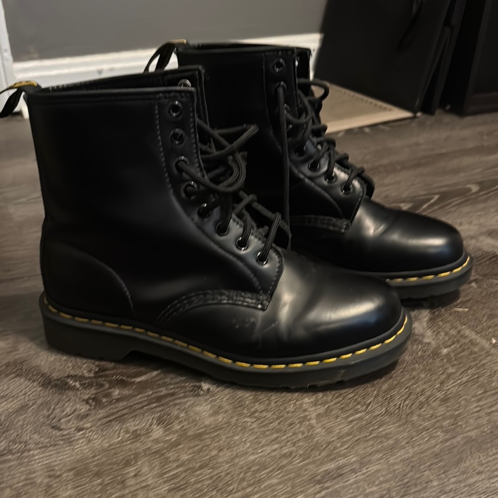 Dr Martens 1460 Smooth Leather Boot